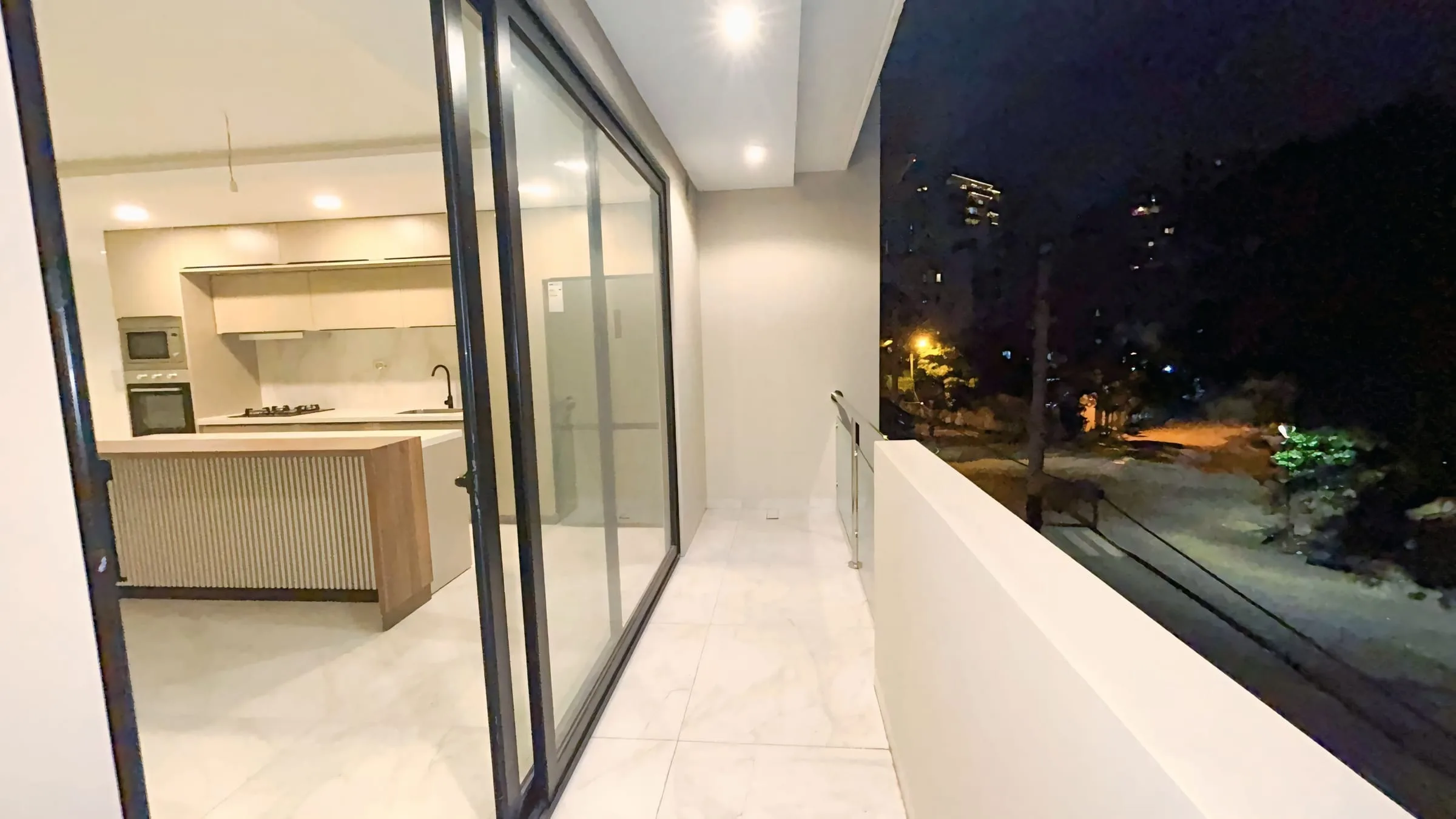 Balcón privado conexión exterior